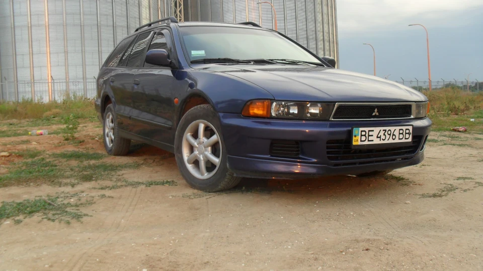 Mitsubishi Galant Авто мого тата. 4