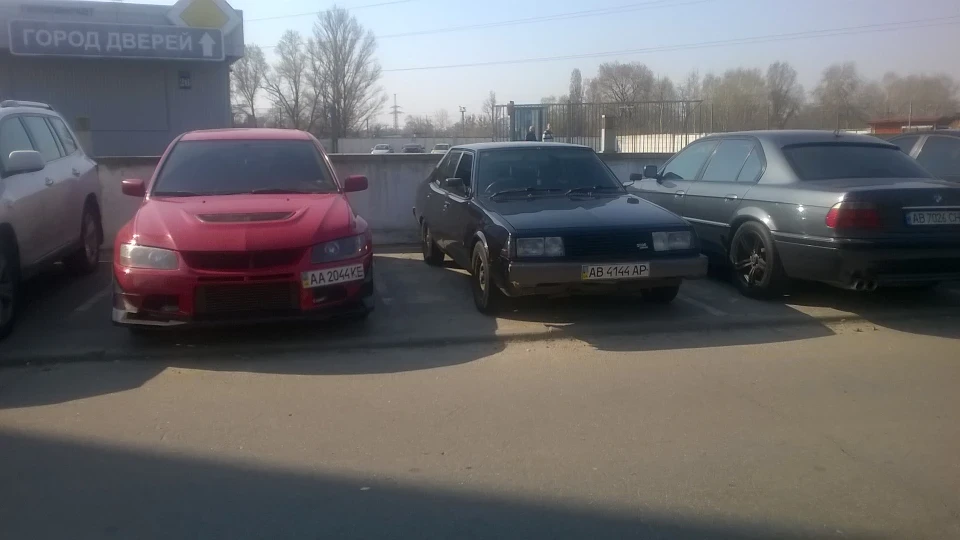 Mitsubishi Galant black 2.0і DOHC 16v 3