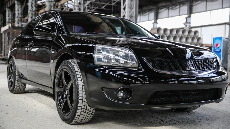 Mitsubishi Galant Custom 2.0 2