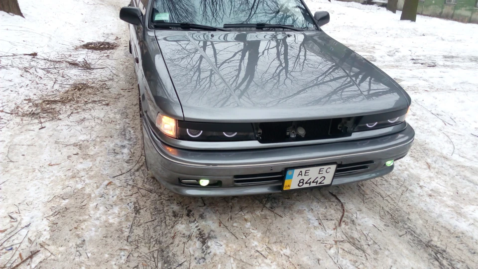 Mitsubishi Galant 2