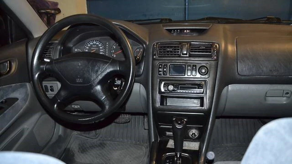 Mitsubishi Galant два тчк нуль 3