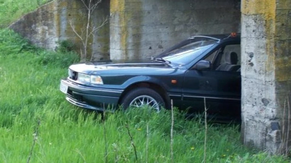 Mitsubishi Galant e32a 1.8 GLSi 5