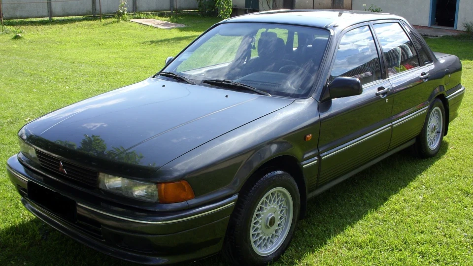 Mitsubishi Galant E32A 4G63Turbo 4WD