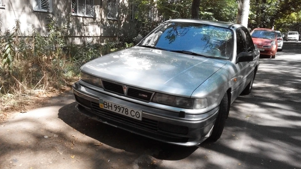 Mitsubishi Galant E33A GTI 16V 3