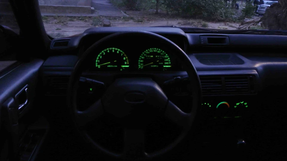 Mitsubishi Galant E39A 4