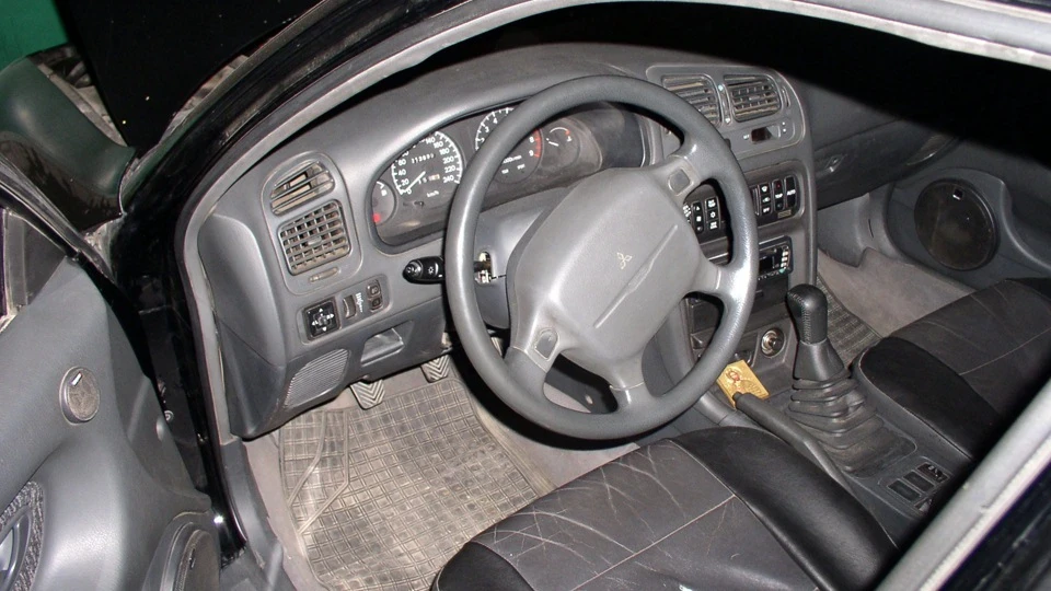 Mitsubishi Galant E88 2.5 4х4 2