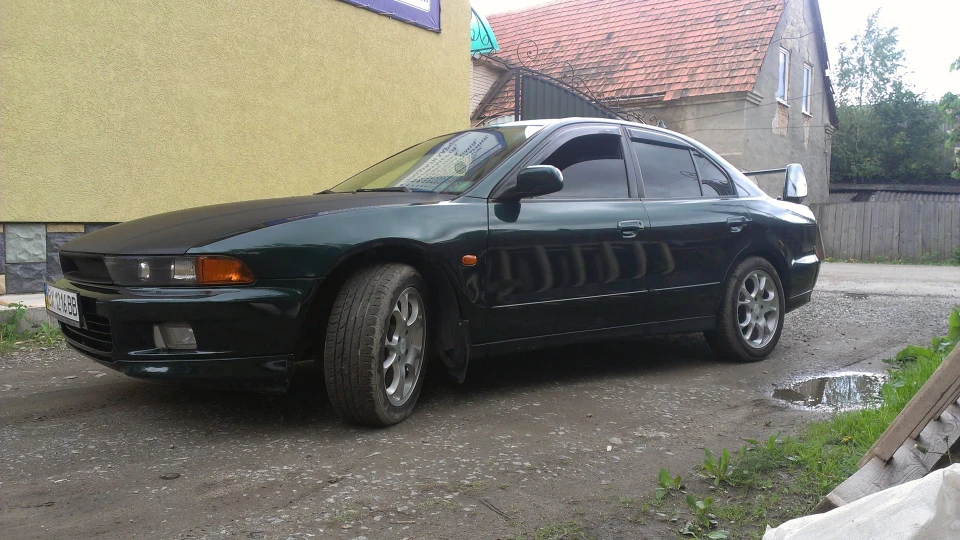 Mitsubishi Galant EA2A 5