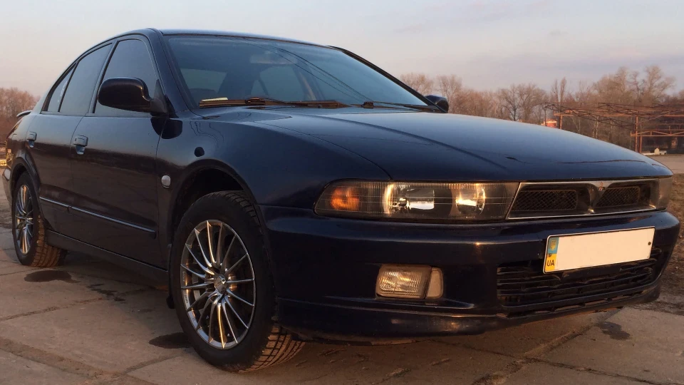 Mitsubishi Galant EA5A V 4