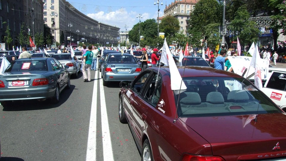 Mitsubishi Galant exlusive 5