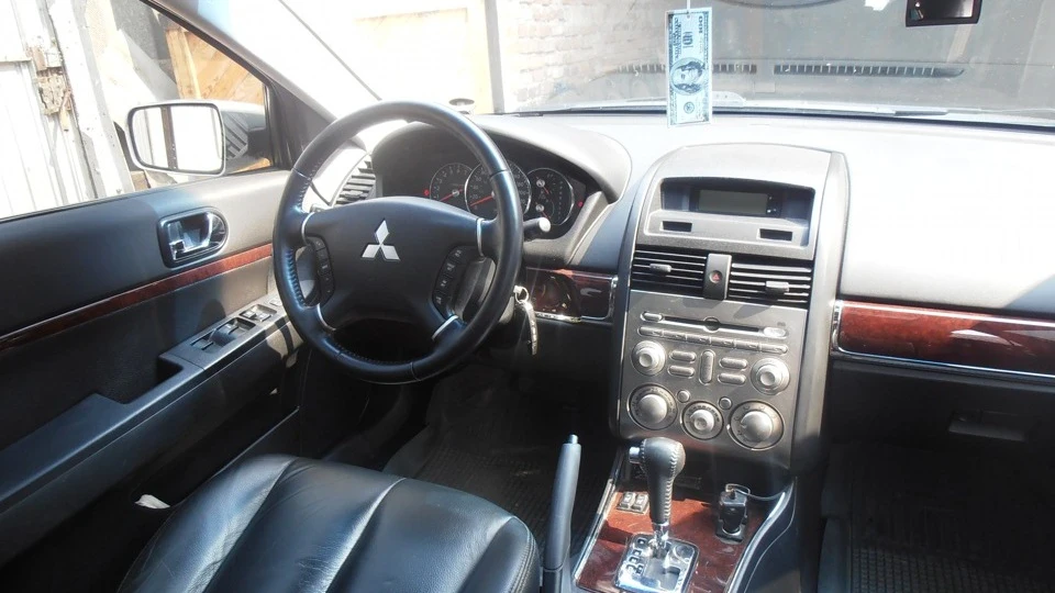 Mitsubishi Galant ** Галантище ** 4