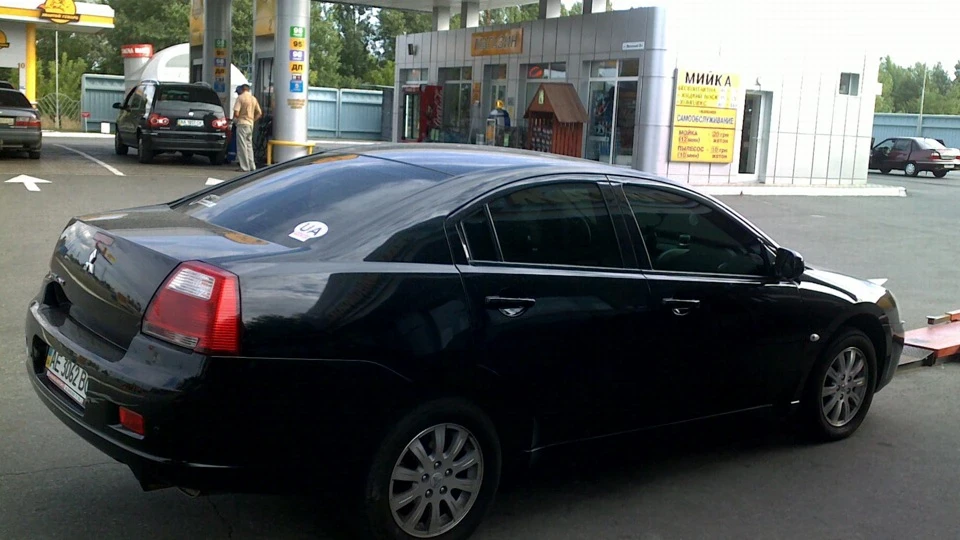 Mitsubishi Galant Галантний кавалер 2