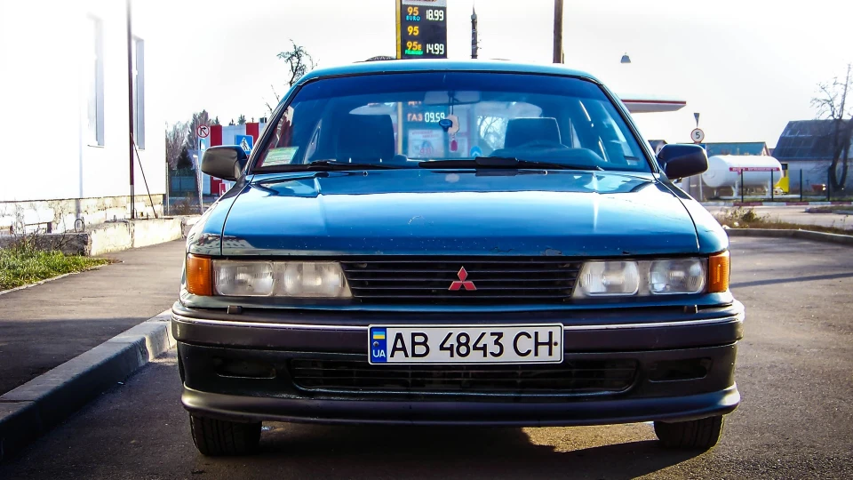 Mitsubishi Galant GLSi 4