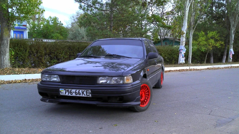 Mitsubishi Galant impertinent bitch 2