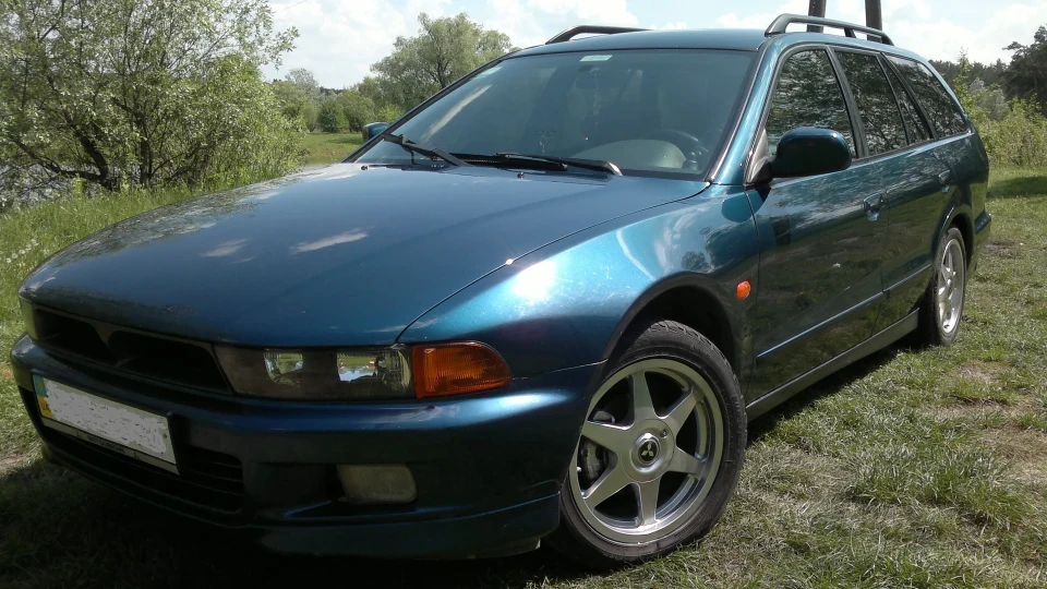 Mitsubishi Galant Joyride 2