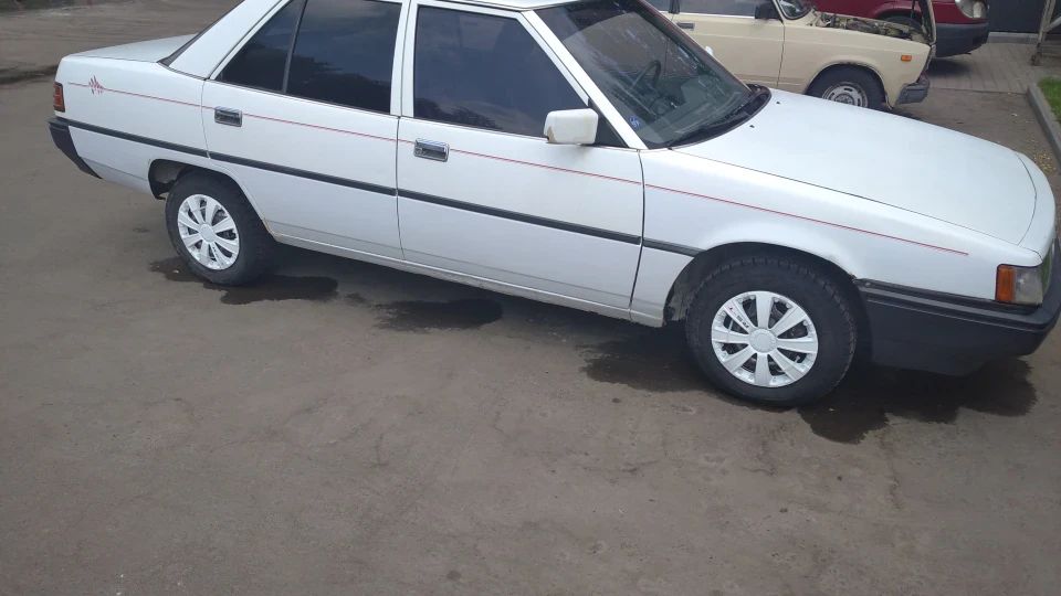 Mitsubishi Galant Карбюратор 4G32 2