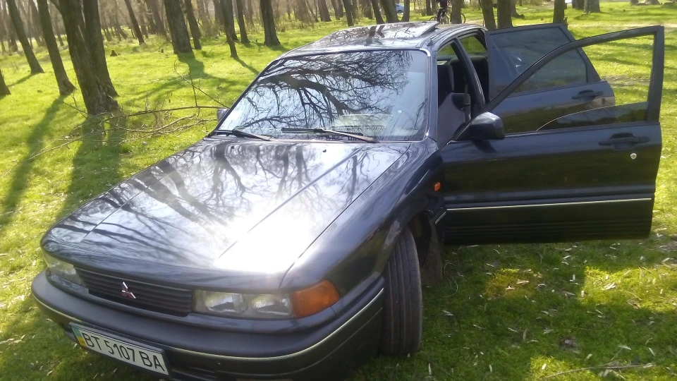 Mitsubishi Galant міцний галантик 2