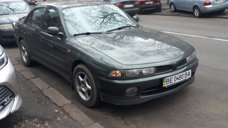 Mitsubishi Galant Медуза 2
