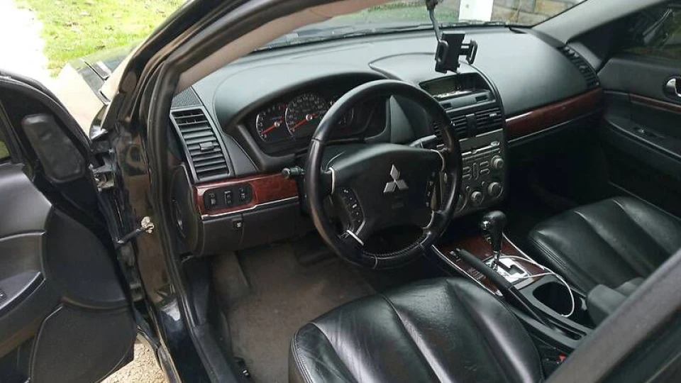 Mitsubishi Galant Міцик 3