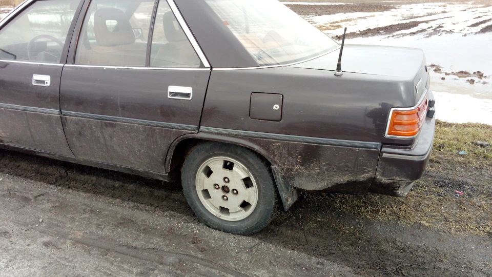 Mitsubishi Galant Міцик) 5