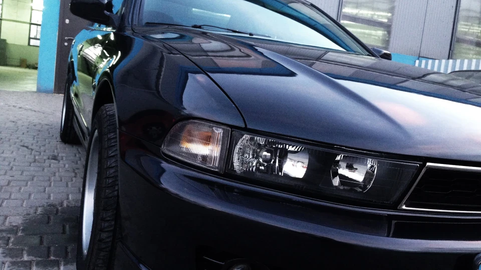 Mitsubishi Galant Next-VR™ 5