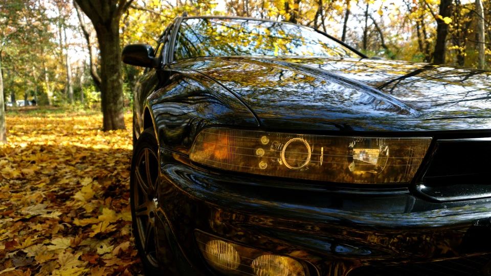 Mitsubishi Galant Дуже темнозелена Акула 3