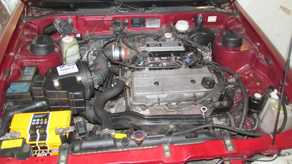 Mitsubishi Galant лицарський 3