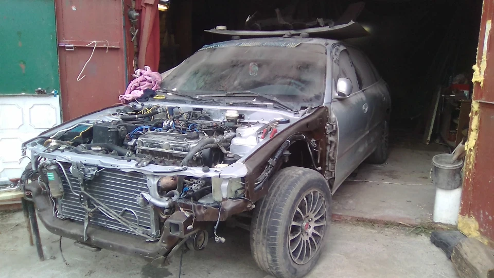 Mitsubishi Galant сірий металік 1,8GLSI