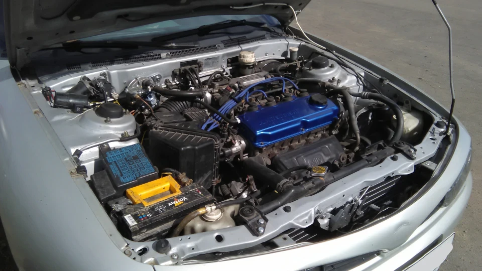 Mitsubishi Galant сірий металік 1,8GLSI 5