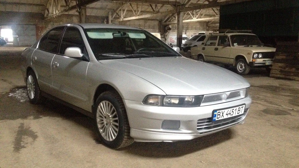 Mitsubishi Galant Silver Shark