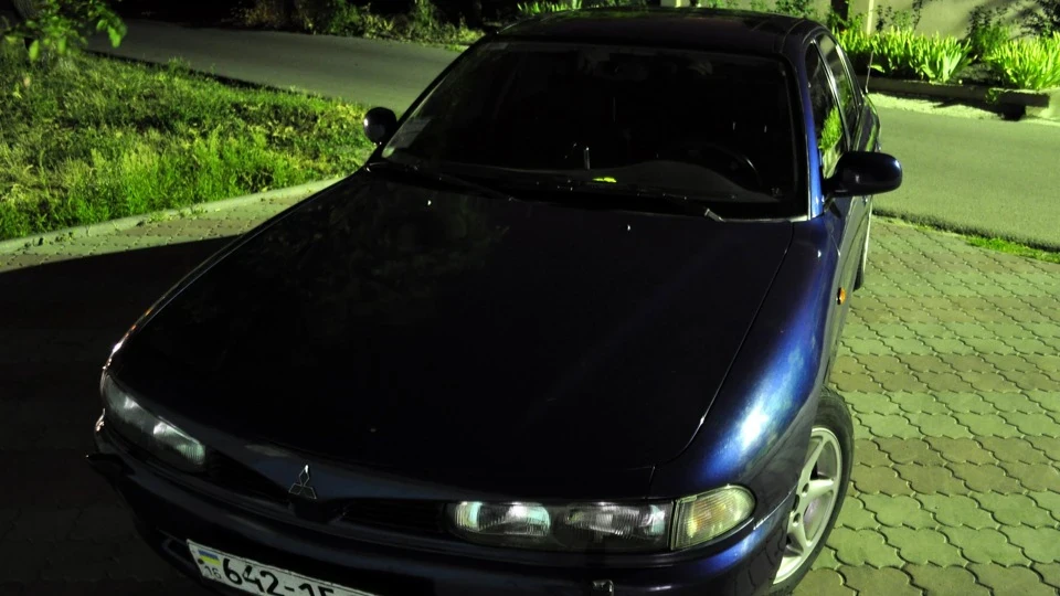 Mitsubishi Galant Sputnik 2