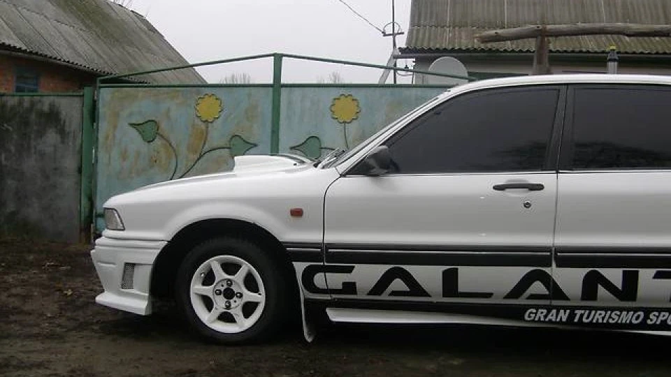 Mitsubishi Galant Тачка супер пишаюся її 2