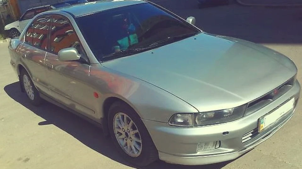 Mitsubishi Galant V6-24, 2.5 Малюк 3