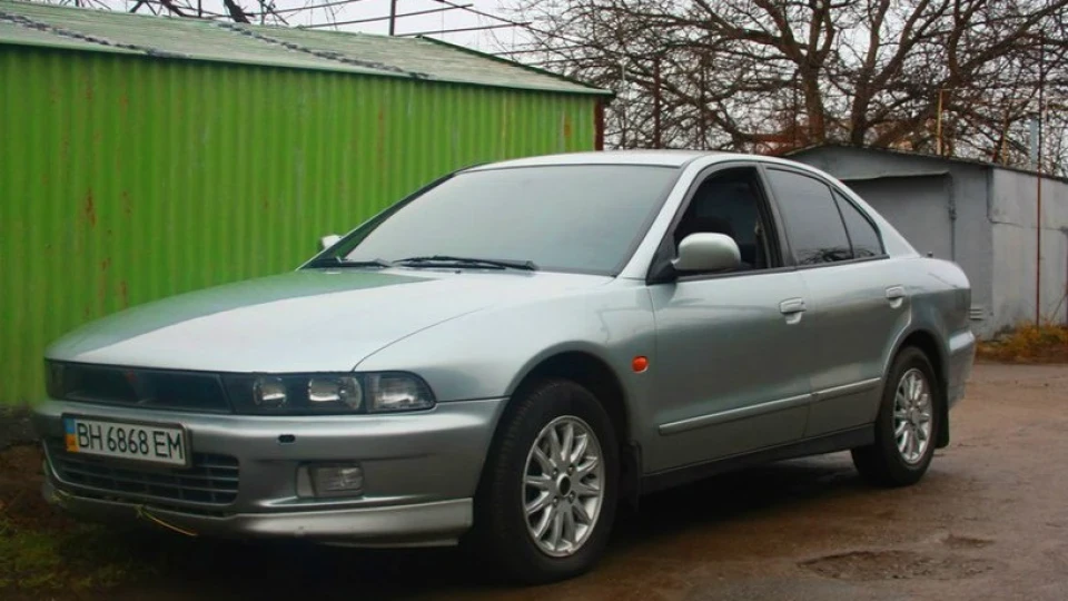 Mitsubishi Galant V6-24, 2.5 Малюк 5