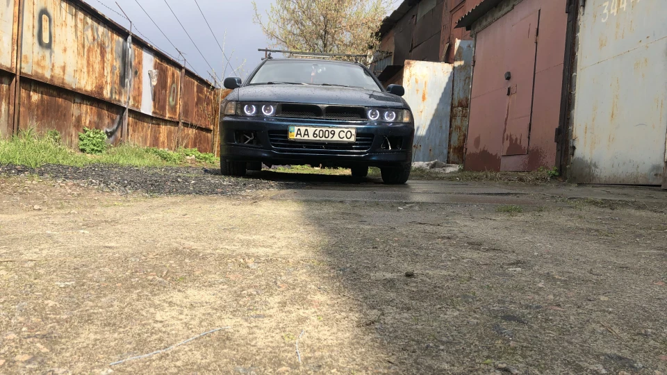 Mitsubishi Galant V6