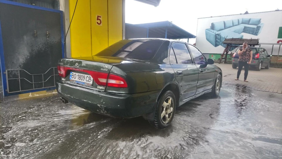 Mitsubishi Galant V6 3