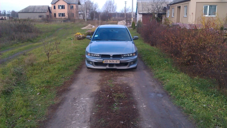Mitsubishi Galant VIENTO SPORT 2