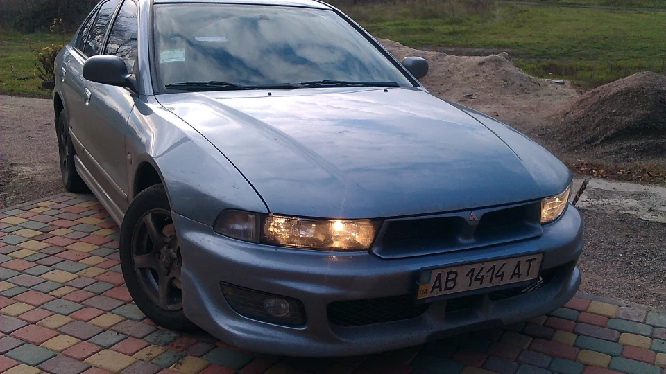 Mitsubishi Galant VIENTO SPORT 3