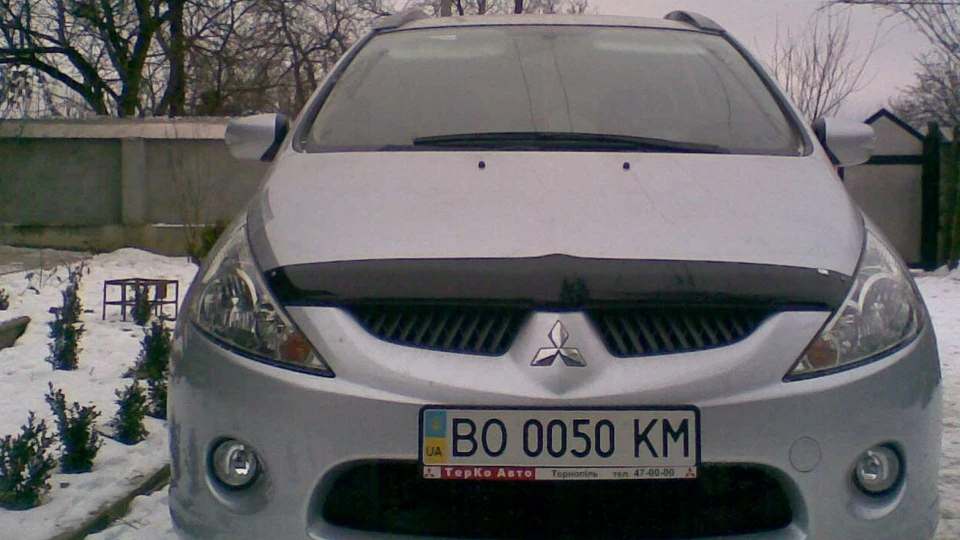 Mitsubishi Grandis 3