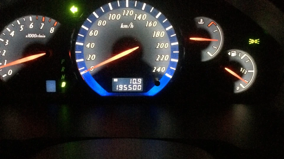 Mitsubishi Grandis 4