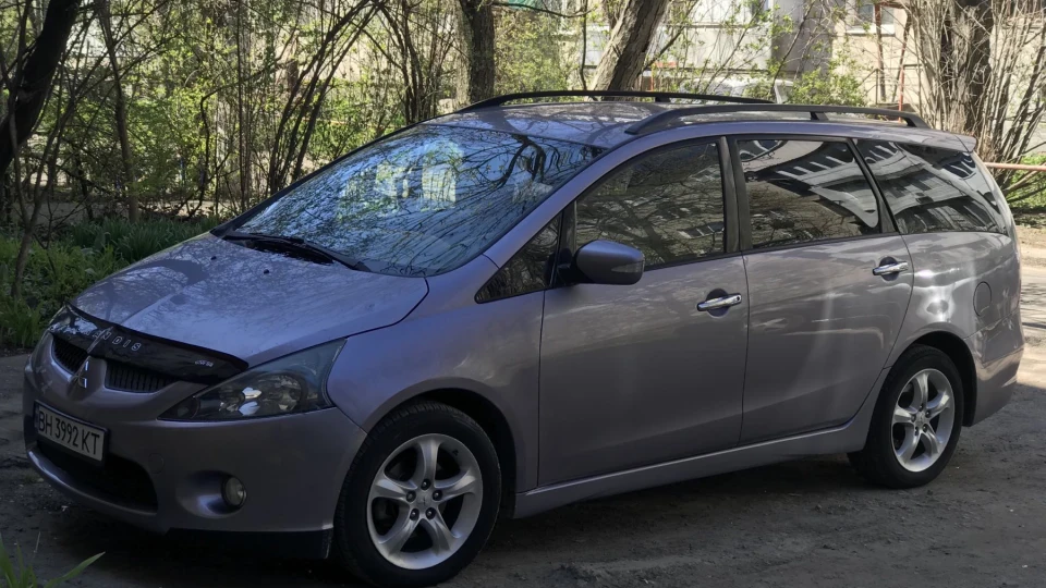 Mitsubishi Grandis