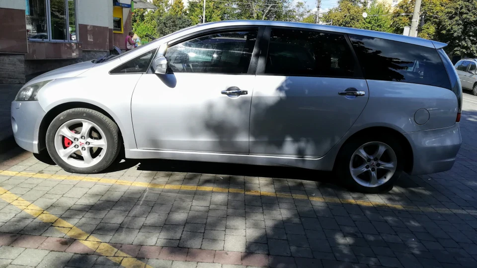 Mitsubishi Grandis 2.0 bsy
