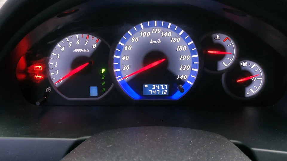 Mitsubishi Grandis 2.4 SPORT AT