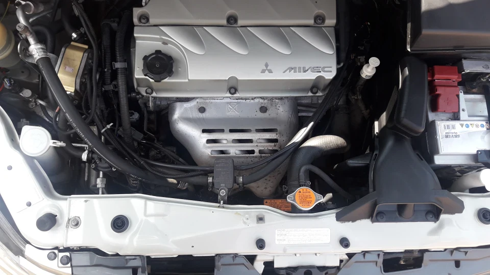 Mitsubishi Grandis 4WD Ексклюзив 3