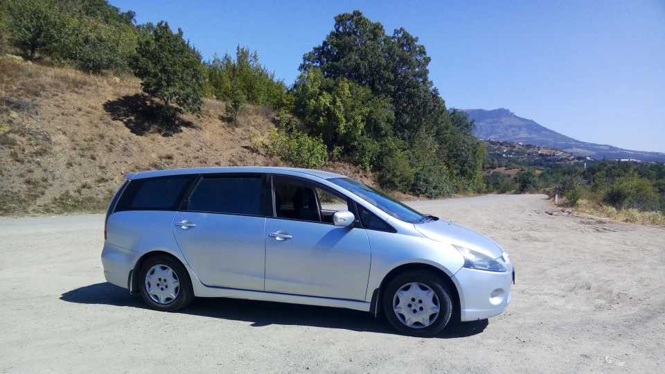Mitsubishi Grandis Bullet 5