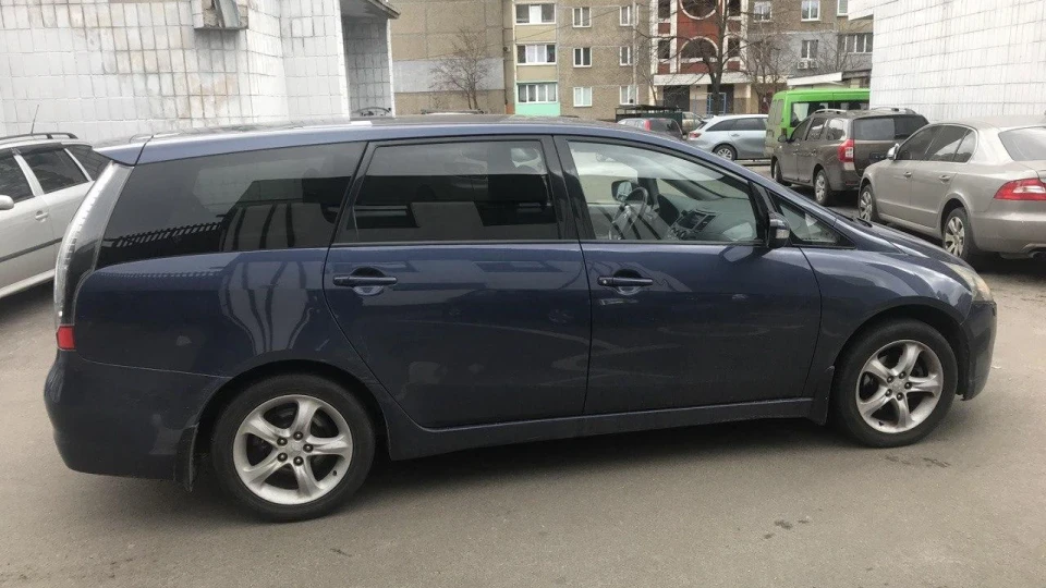Mitsubishi Grandis дизель 2.0 3