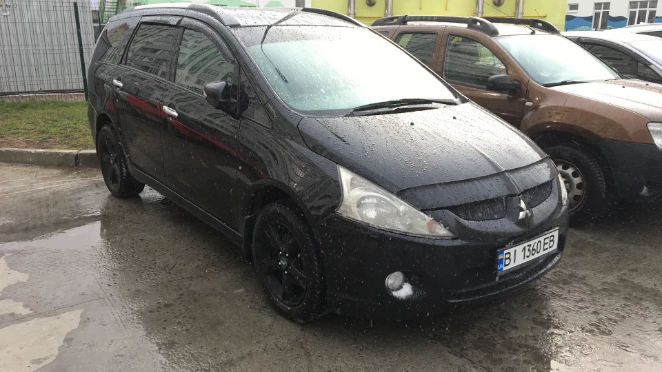 Mitsubishi Grandis Джигіт 2
