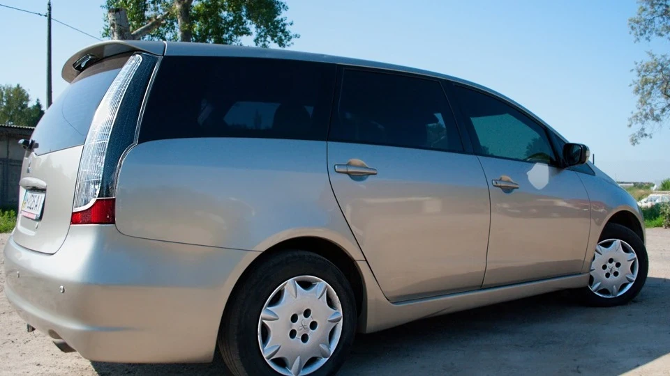 Mitsubishi Grandis Golden edition 3