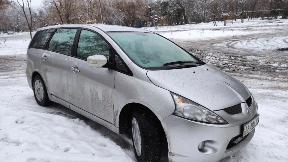 Mitsubishi Grandis Грюня 3