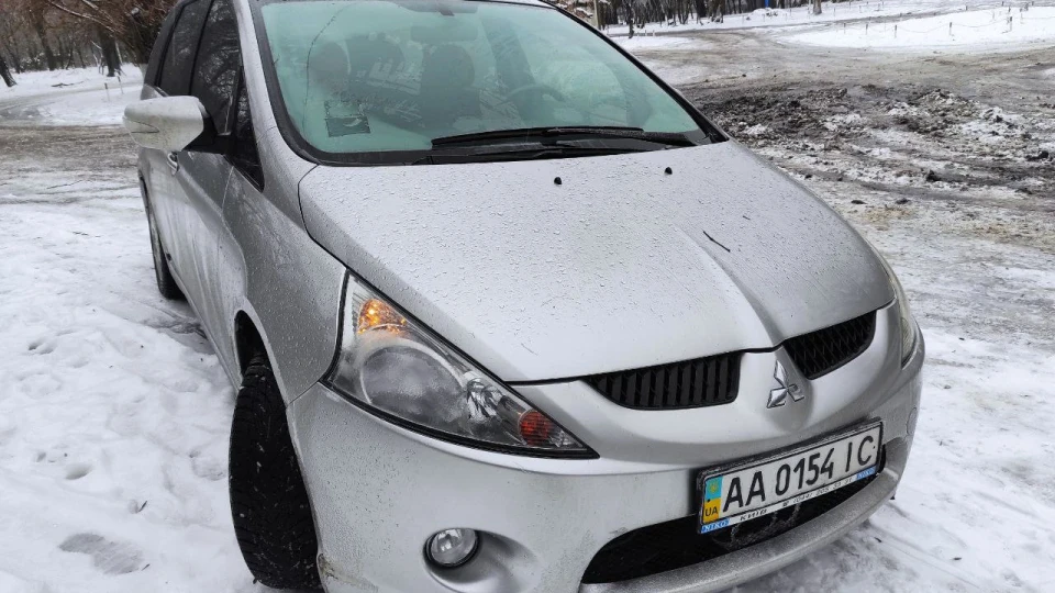Mitsubishi Grandis Грюня 4