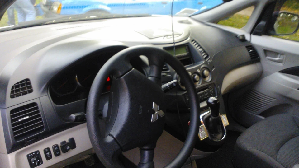 Mitsubishi Grandis найкращий друг